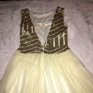 Only worn once in good condition size small in jr